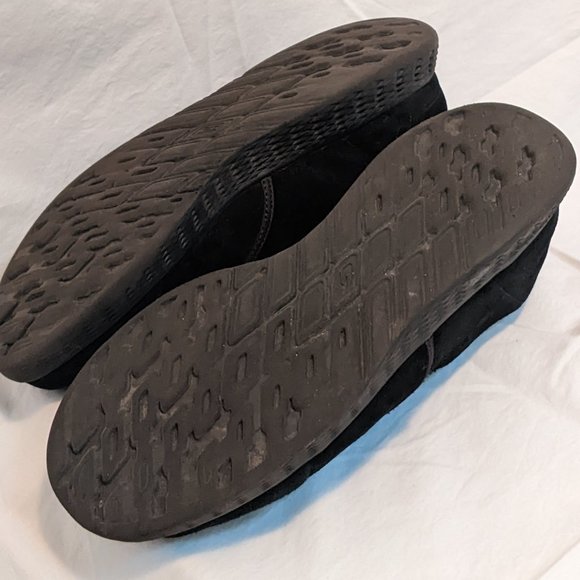 Sketchers GOGA MAX - Black Suede (Men's 10.5) - Picture 8 of 12